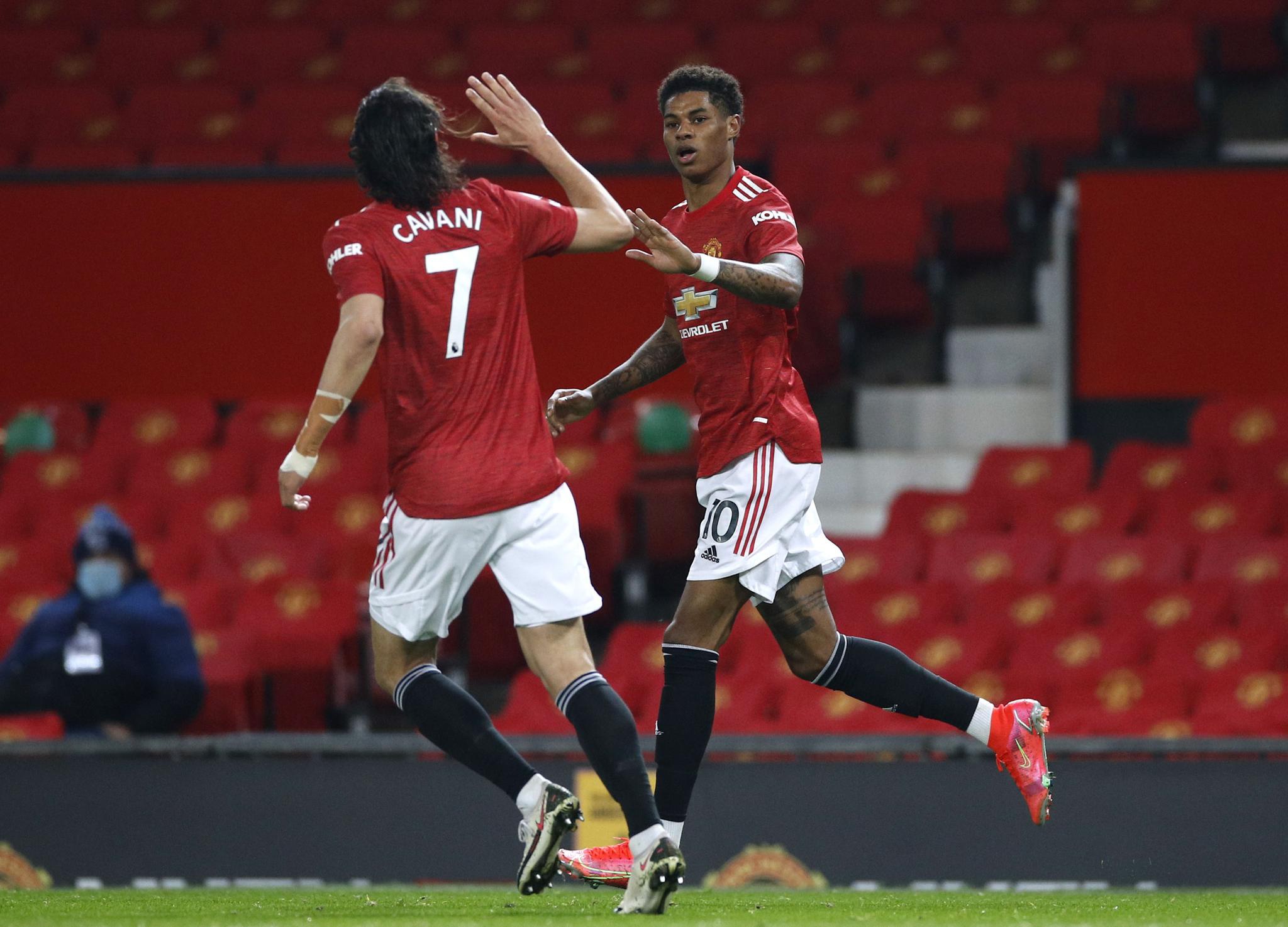 兩隊實力相 兩隊實力相